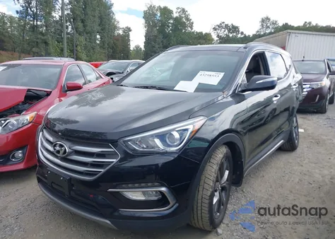 2018 Hyundai Santa Fe Sport 2.0T Ultimate z USA, uszkodzony, nr VIN 5NMZWDLA2JH075821